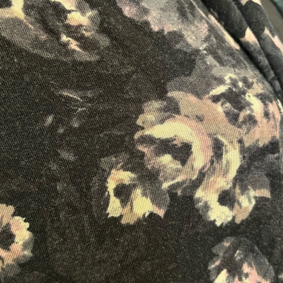 CUDDL DUDS Floral Cardigan long sleeve! Size L - Picture 7 of 8